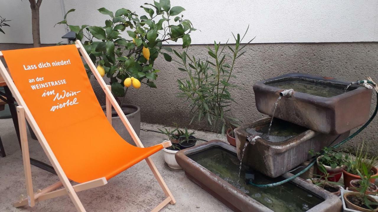 Weingut Familie Krell Hotel Mitterretzbach Buitenkant foto